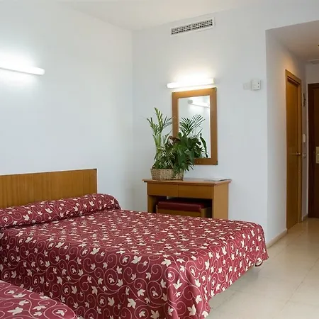 Surf Mar فندق يوريت دي مار