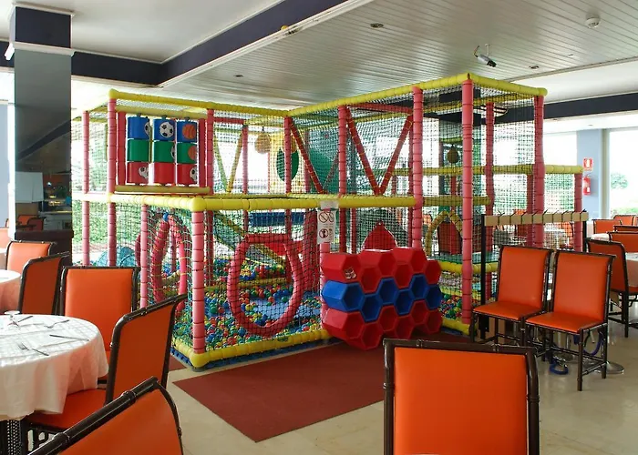 Surf Mar Szálloda 4*